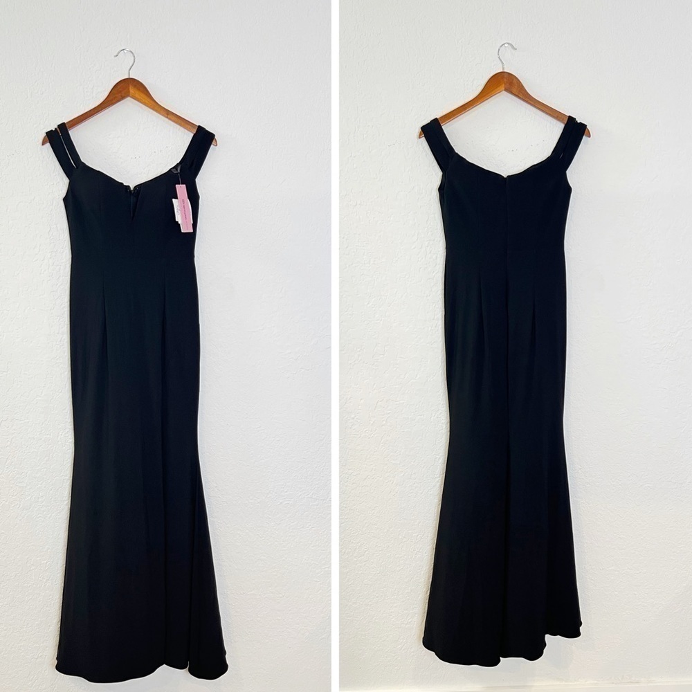 AQUA Off-the-Shoulder Gown - Picture 3 of 10
